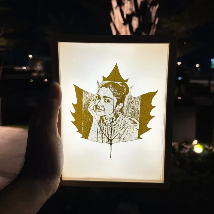 Custom Leaf Photo Frame – Personalized Artistic Memory Frame
