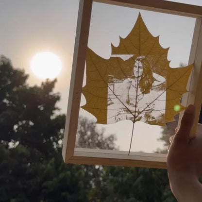 Custom Leaf Photo Frame – Personalized Artistic Memory Frame
