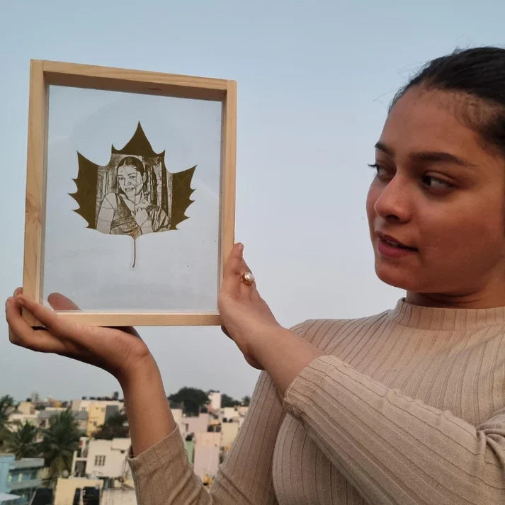 Custom Leaf Photo Frame – Personalized Artistic Memory Frame